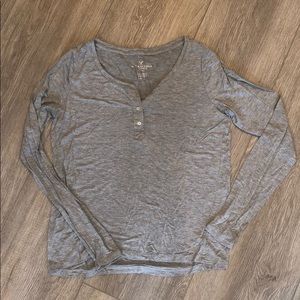 American Eagle! Henley Long Sleeve